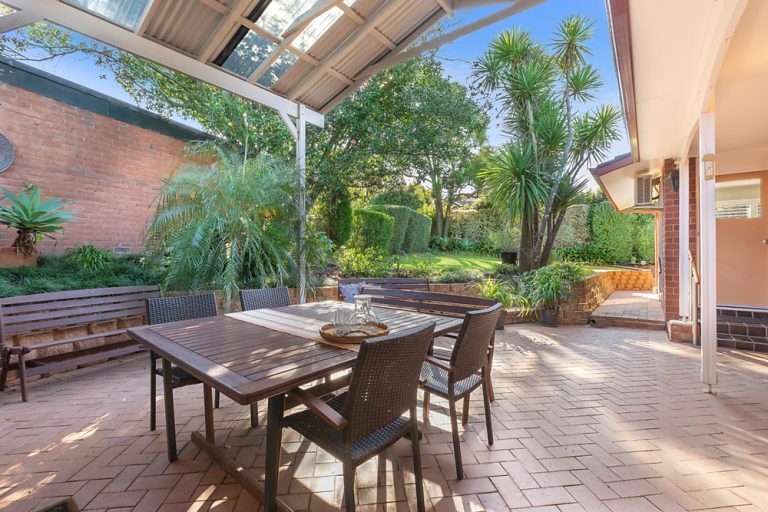 4 Nerang Close, West Pennant Hills NSW 2125 - photo 8