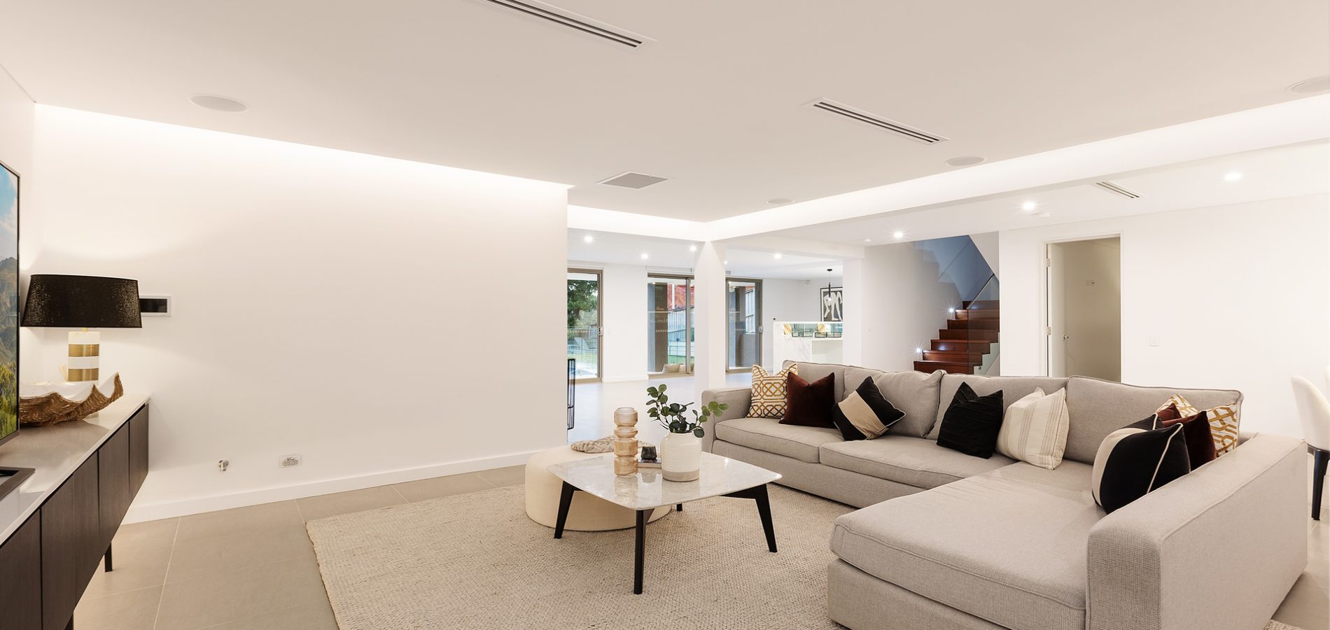 24 Wanawong Drive, Thornleigh NSW 2120 - photo 4