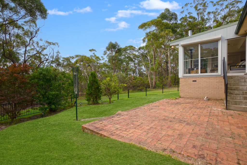 28 Larra Crescent, North Rocks NSW 2151 - photo 13