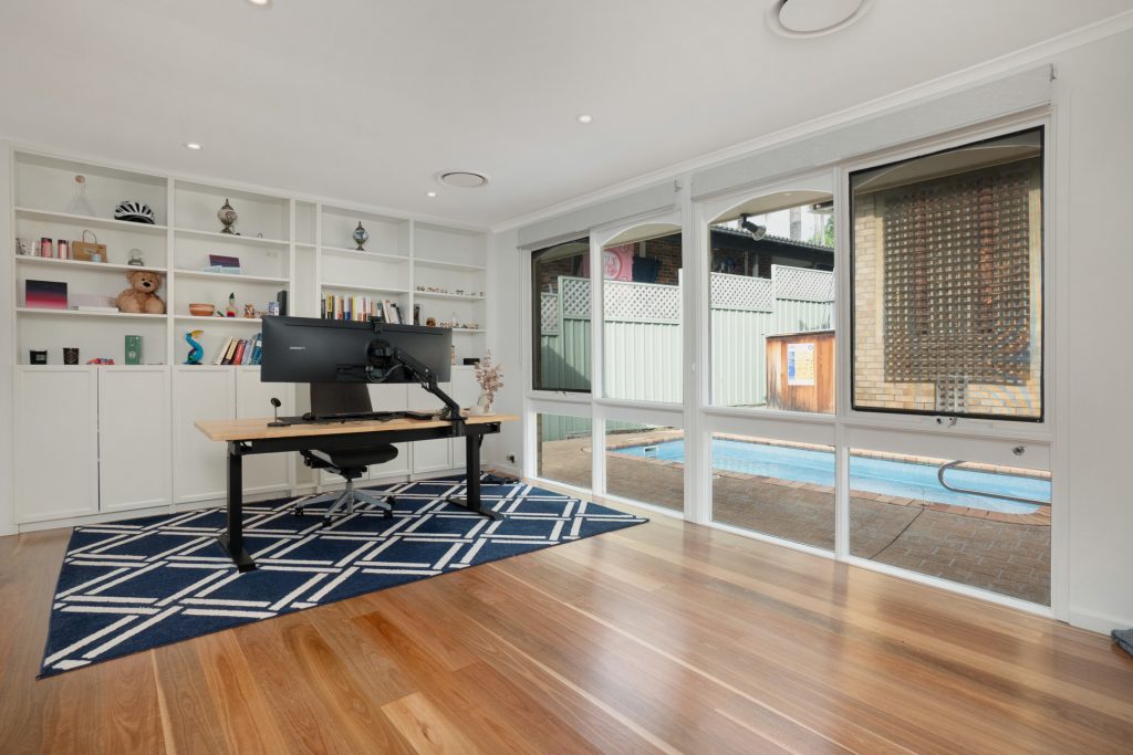 28 Larra Crescent, North Rocks NSW 2151 - photo 3