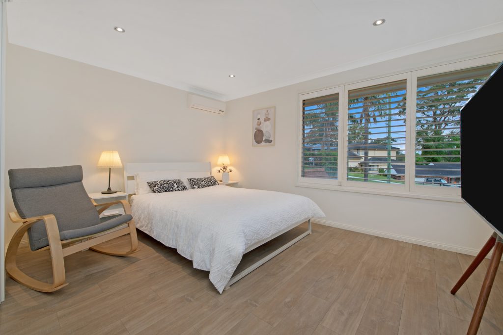 13 Highclere Crescent, North Rocks NSW 2151 - photo 8