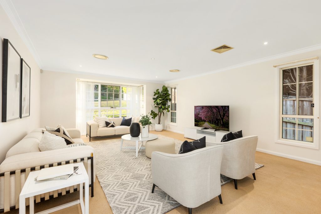 30 Larissa Avenue, West Pennant Hills NSW 2125 - photo 4