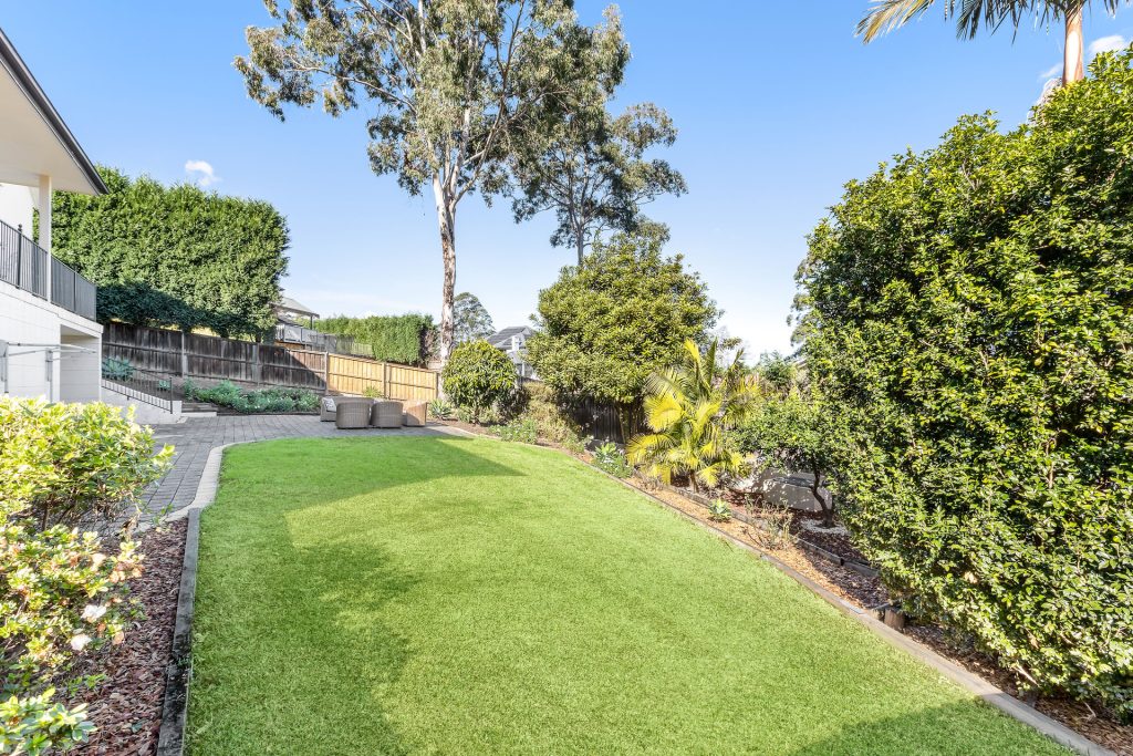 30 Larissa Avenue, West Pennant Hills NSW 2125 - photo 8