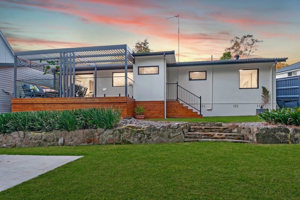4 Kiola Place, Castle Hill NSW 2154 - photo 12