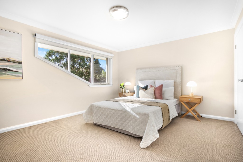 9 Isobell Avenue, West Pennant Hills NSW 2125 - photo 8