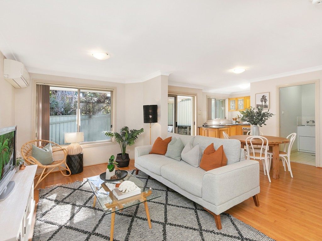 2/12 Cook Street, Baulkham Hills NSW 2153 - photo 2