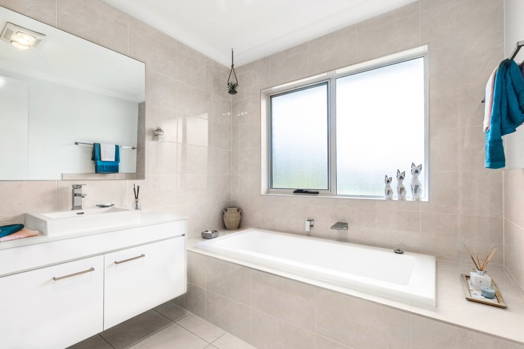 10 Minorca Avenue, Kellyville NSW 2155 - photo 10