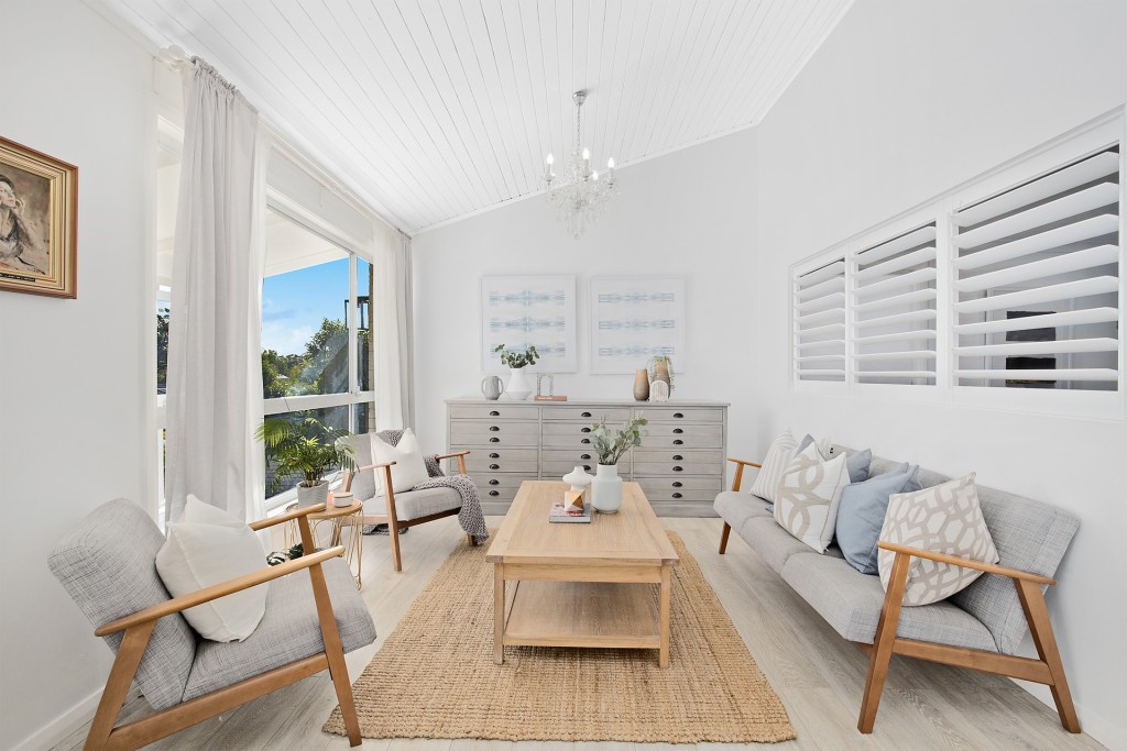 12 Turner Avenue, Baulkham Hills NSW 2153 - photo 2