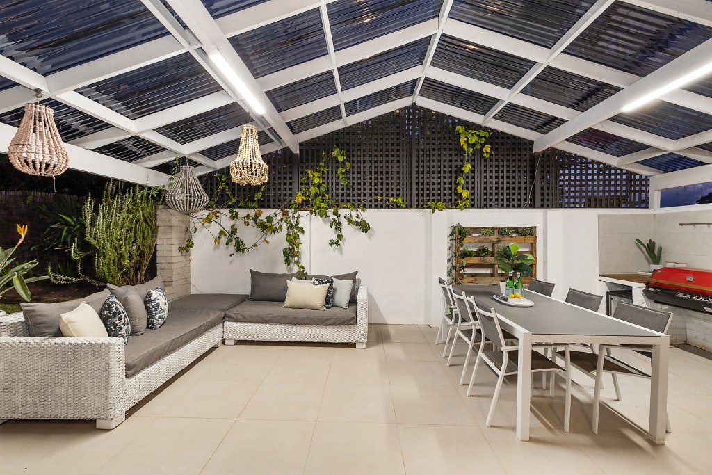 12 Turner Avenue, Baulkham Hills NSW 2153 - photo 9