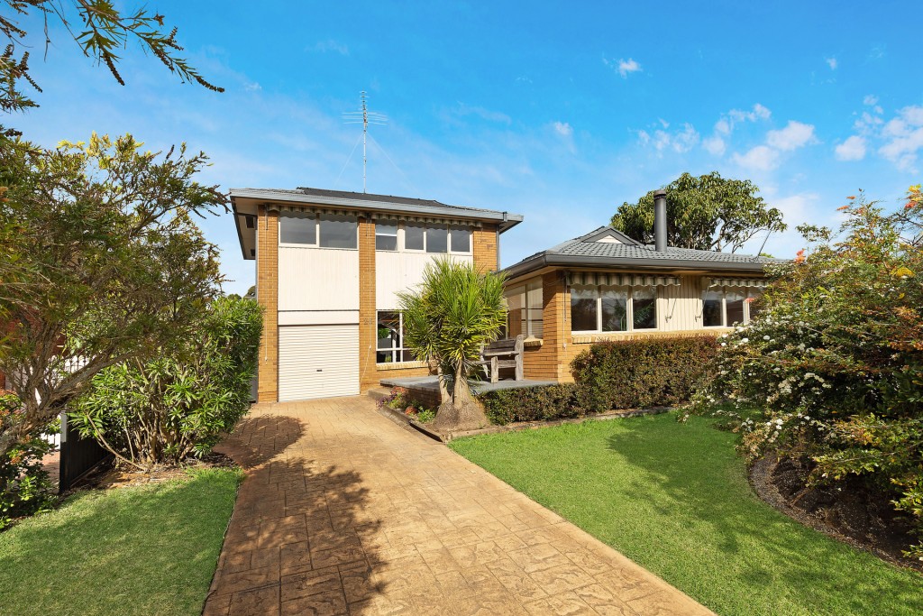 26 Gleeson Avenue, Baulkham Hills NSW 2153 - photo 4