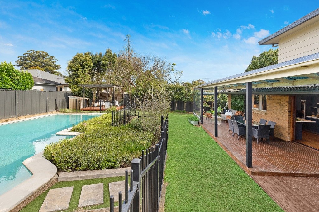 26 Gleeson Avenue, Baulkham Hills NSW 2153 - photo 5