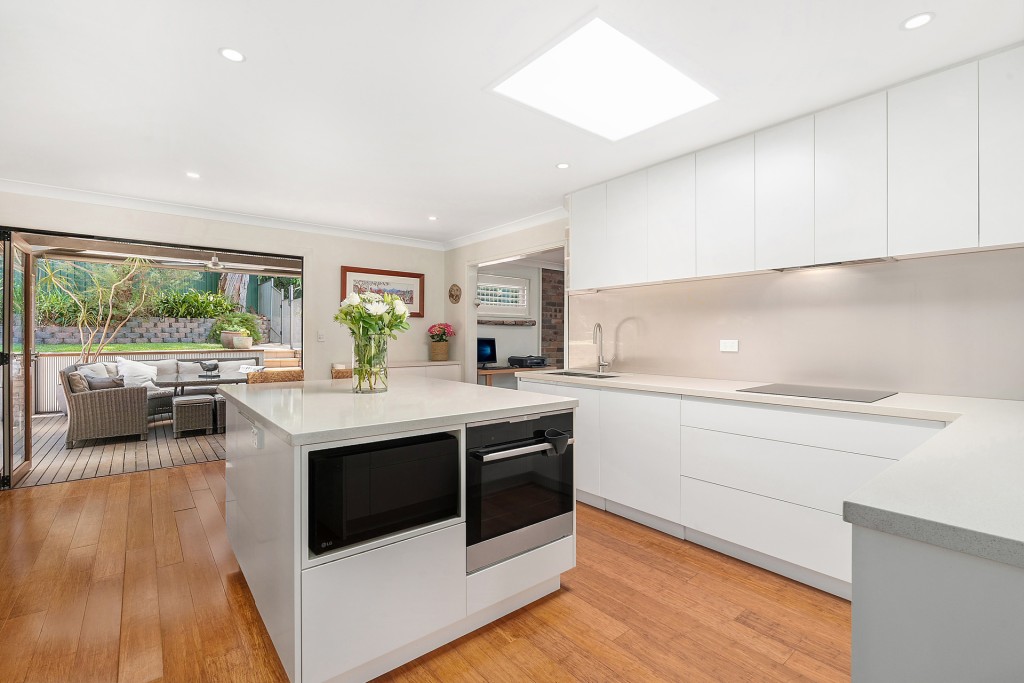 17 Arndill Avenue, Baulkham Hills NSW 2153 - photo 3
