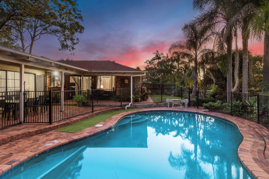6 Castlewood Drive, Castle Hill NSW 2154 - McGrath West Group