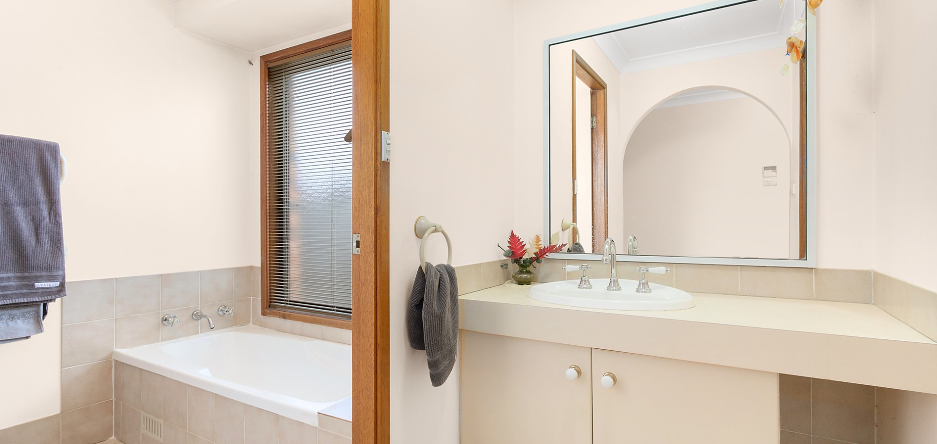 6 Castlewood Drive, Castle Hill NSW 2154 - photo 7