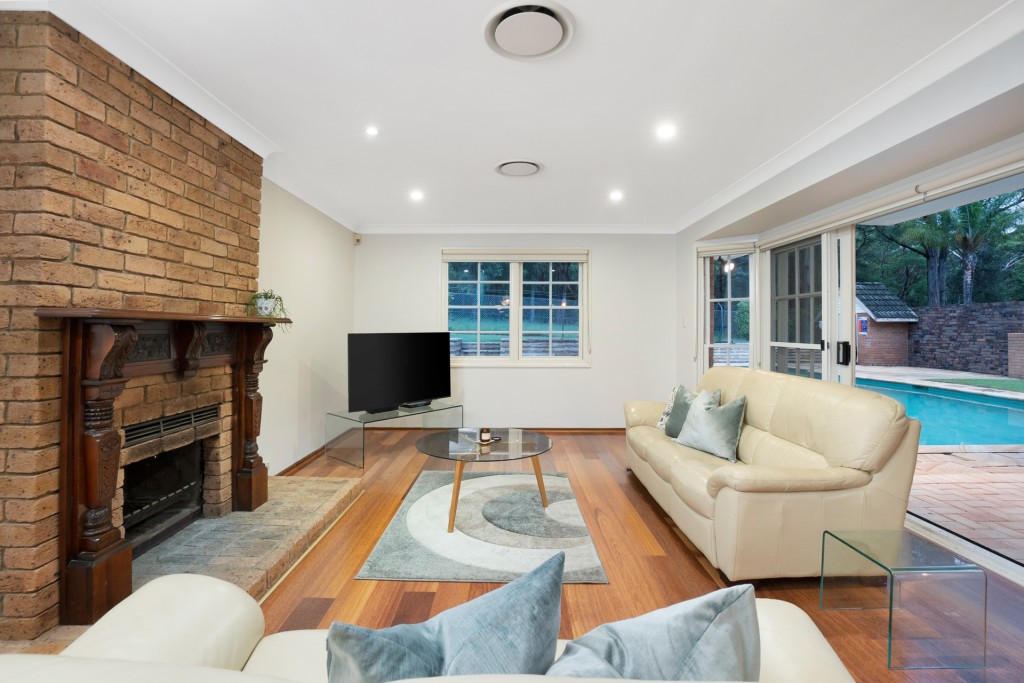40 Camelot Court, Carlingford NSW 2118 - photo 6