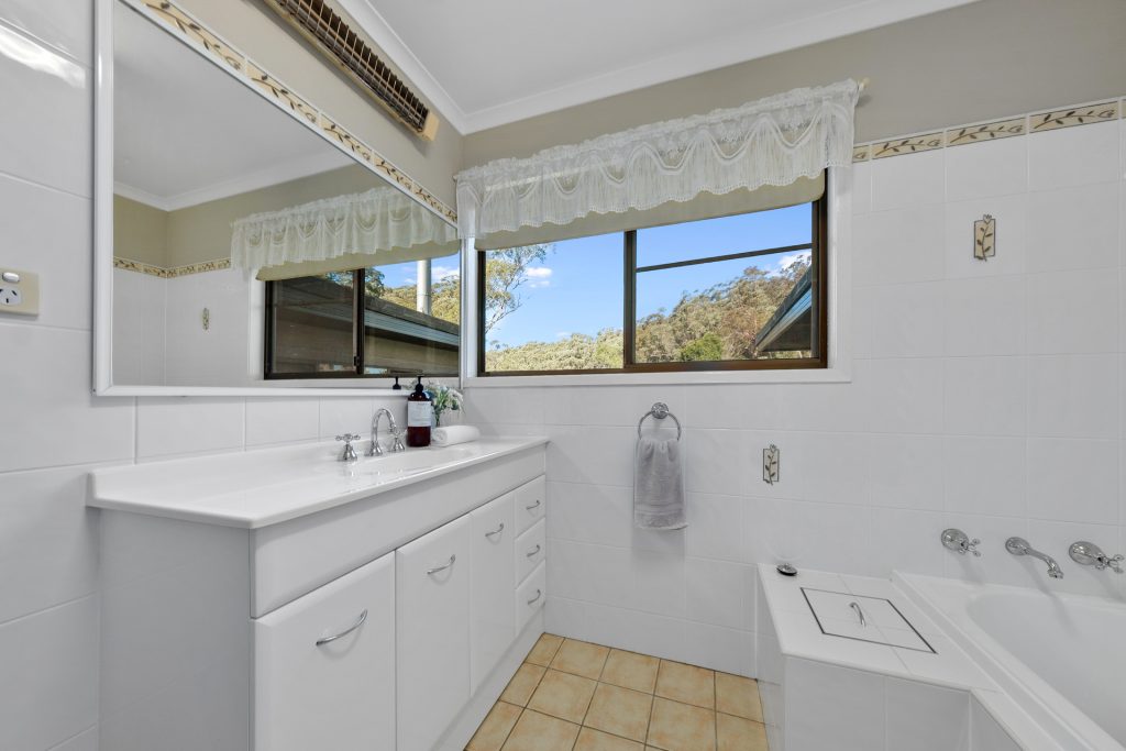 27 Bowen Mountain Road, Bowen Mountain NSW 2753 - photo 18