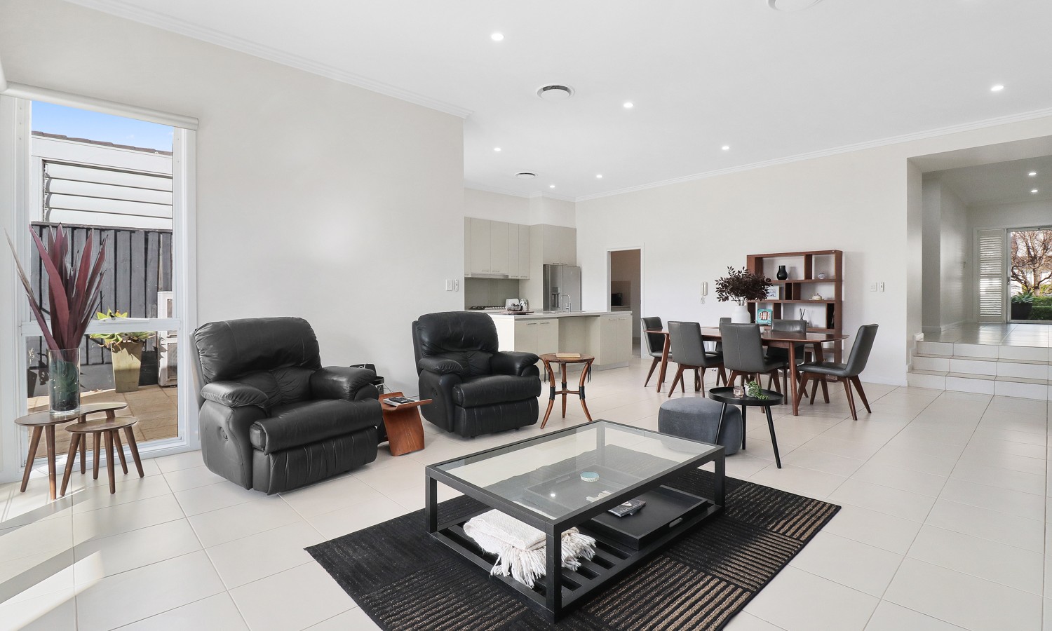 23 Linden Way, Bella Vista NSW 2153 - photo 2