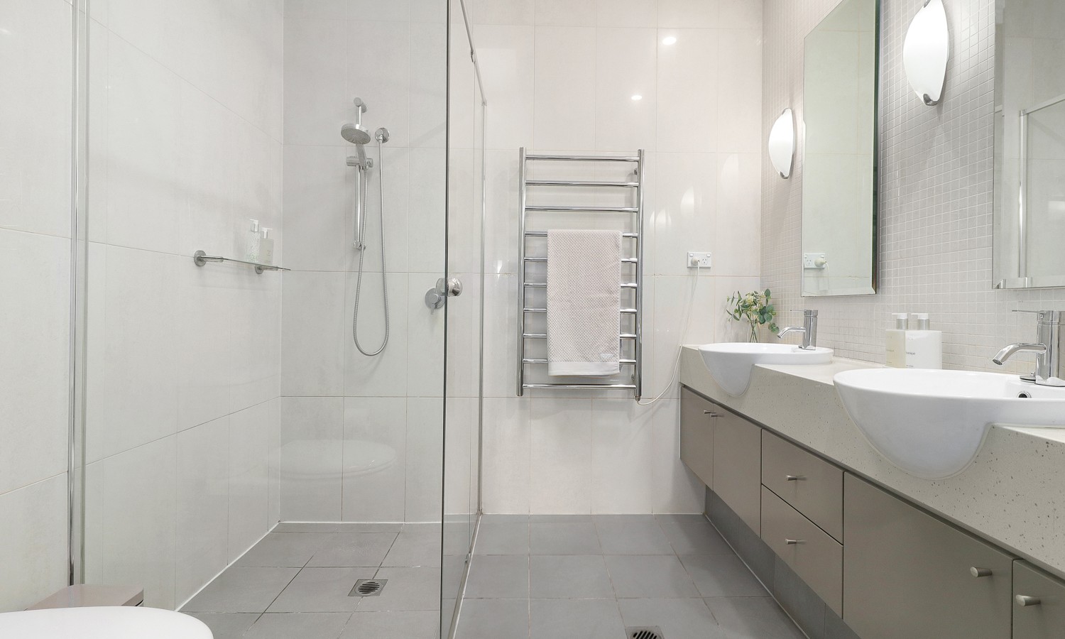 23 Linden Way, Bella Vista NSW 2153 - photo 12