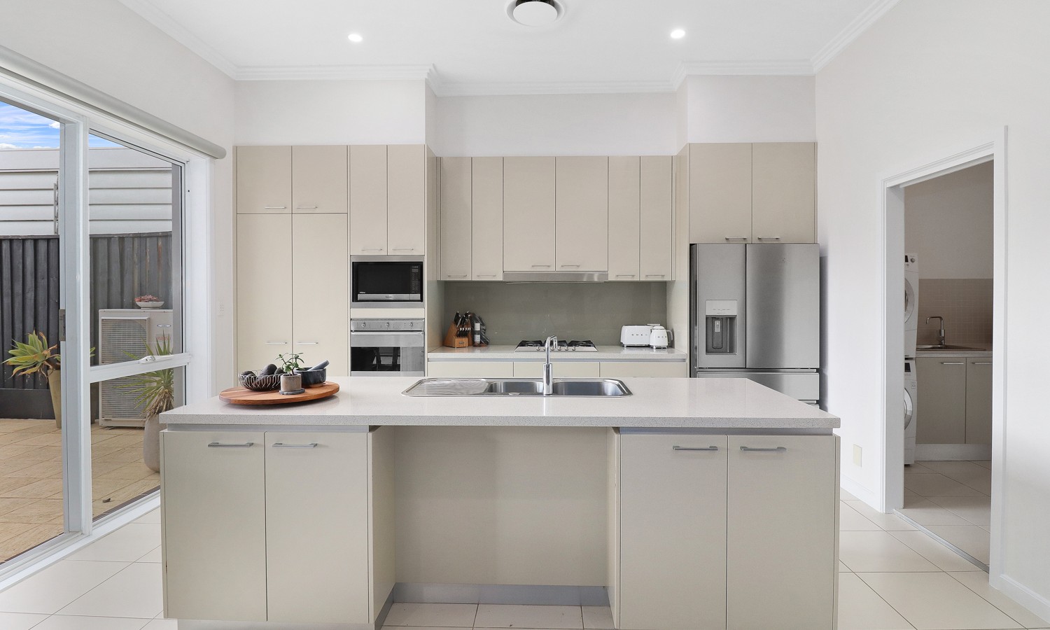 23 Linden Way, Bella Vista NSW 2153 - photo 5