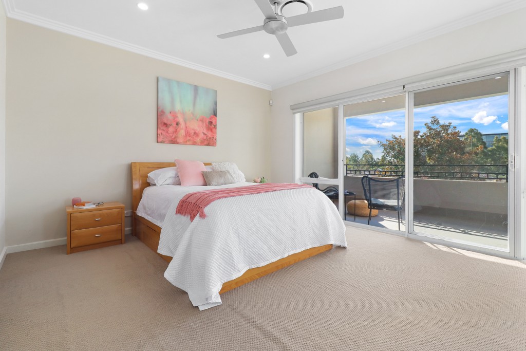 23 Linden Way, Bella Vista NSW 2153 - photo 7