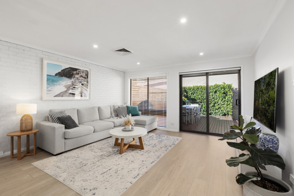 4/9 Oakland Avenue, Baulkham Hills NSW 2153 - photo 2