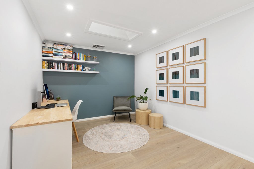4/9 Oakland Avenue, Baulkham Hills NSW 2153 - photo 5