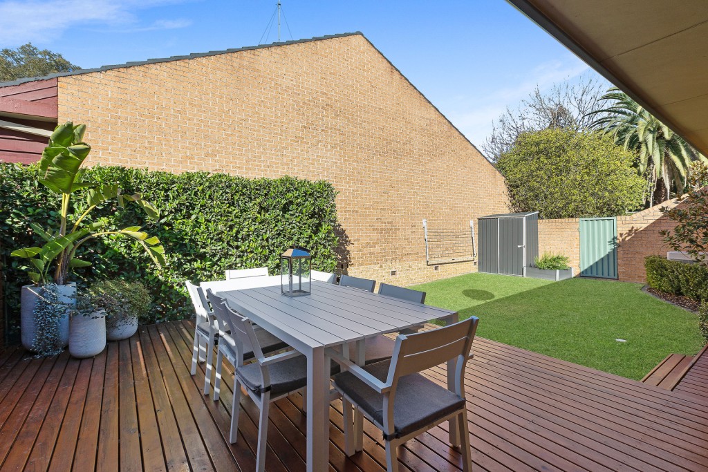 4/9 Oakland Avenue, Baulkham Hills NSW 2153 - photo 10