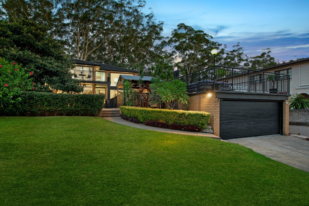 34 Camelot Court, Carlingford NSW 2118 - photo 2
