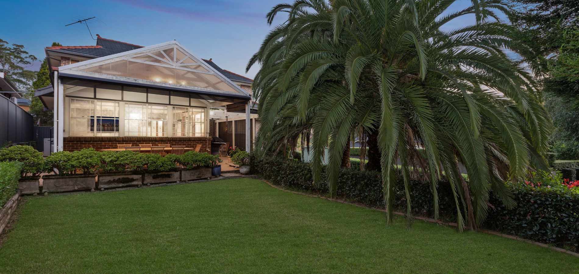 8 Brett Place, West Pennant Hills NSW 2125 - photo 2