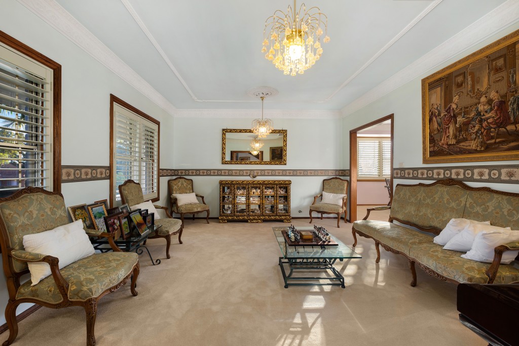 8 Brett Place, West Pennant Hills NSW 2125 - photo 4