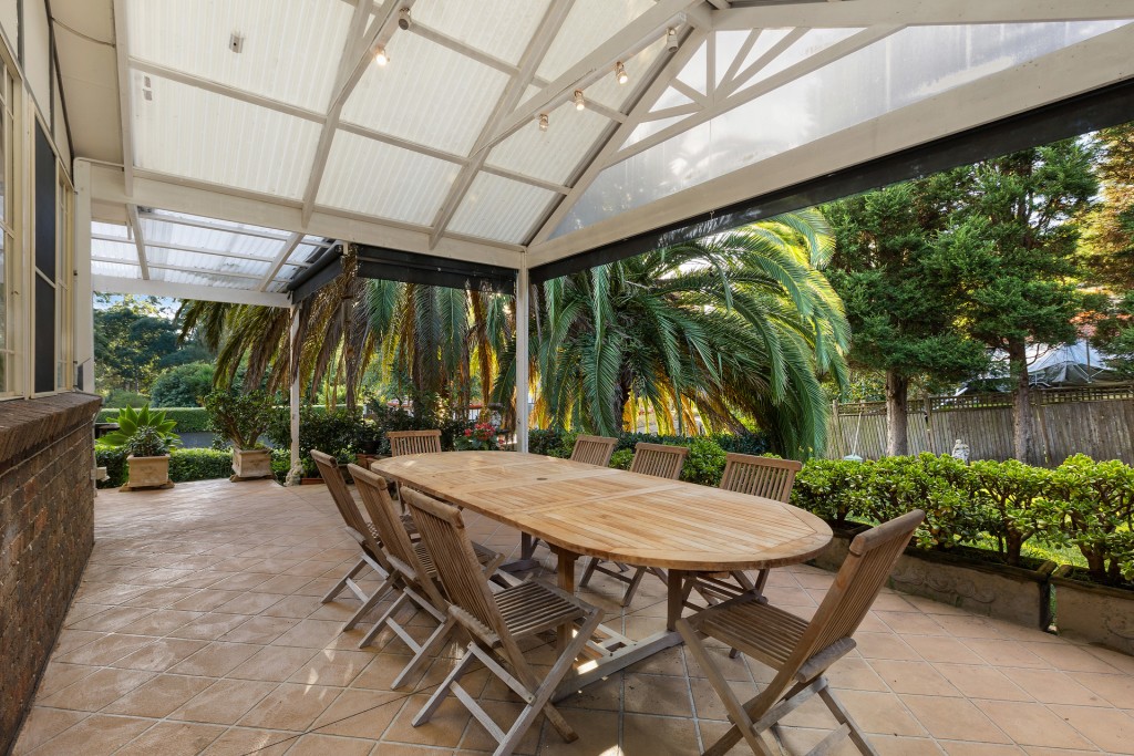 8 Brett Place, West Pennant Hills NSW 2125 - photo 5