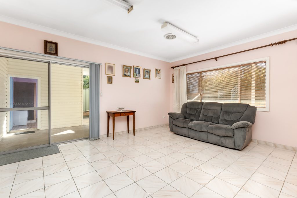21 Cardiff Street, Blacktown NSW 2148 - photo 6