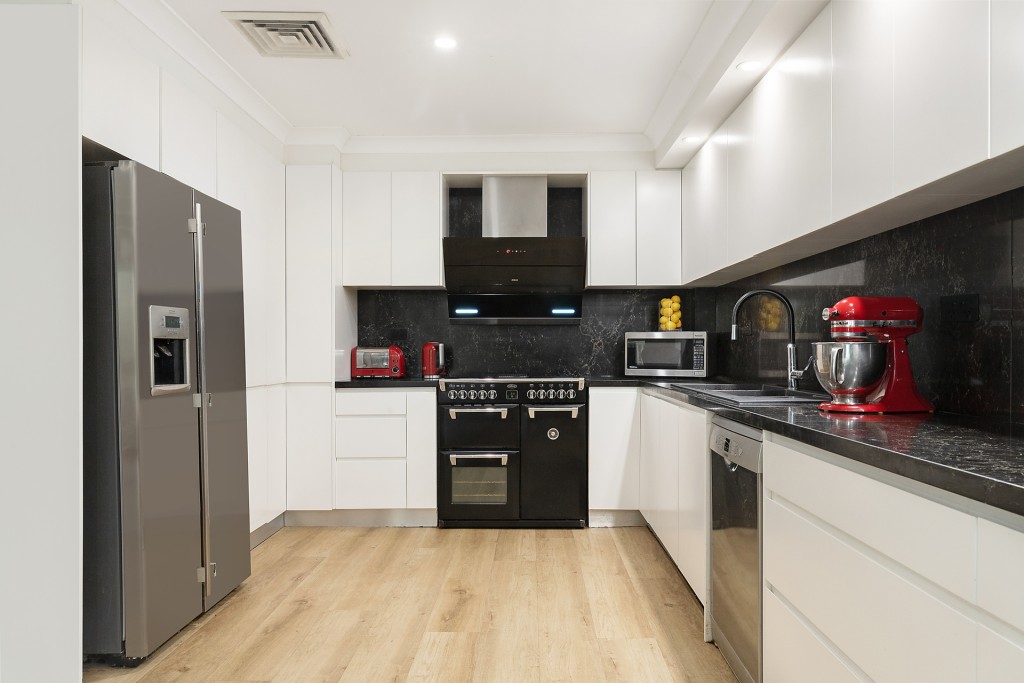 9/129 Aiken Road, West Pennant Hills NSW 2125 - photo 2