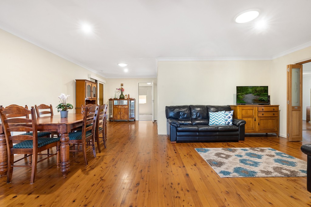 16 & 16B Roxborough Park Road, Baulkham Hills NSW 2153 - photo 2