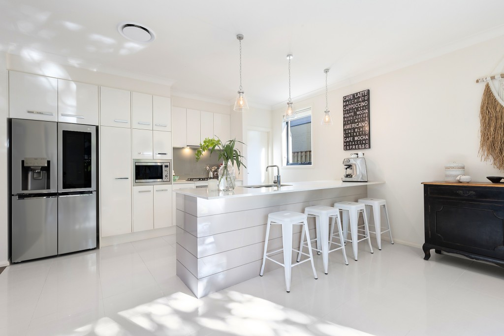 13 Baronia Circuit, Castle Hill NSW 2154 - photo 4