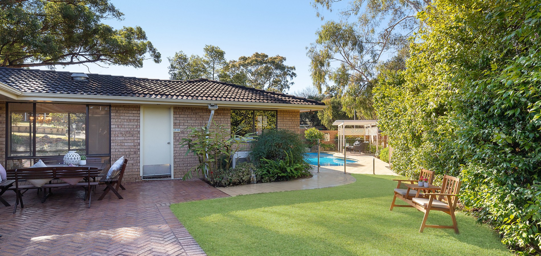 9 Manuka Avenue, Baulkham Hills NSW 2153 - photo 12