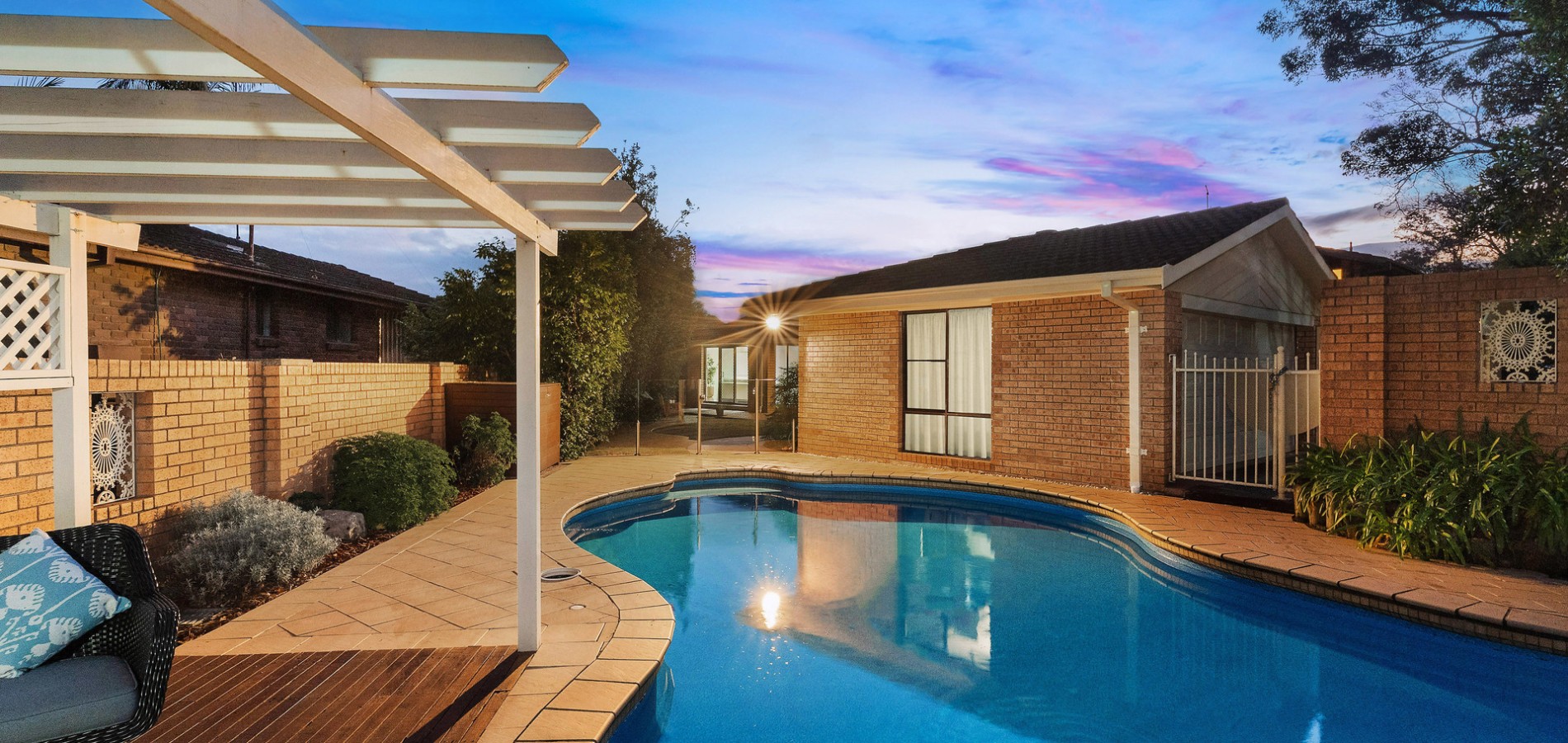 9 Manuka Avenue, Baulkham Hills NSW 2153 - photo 14