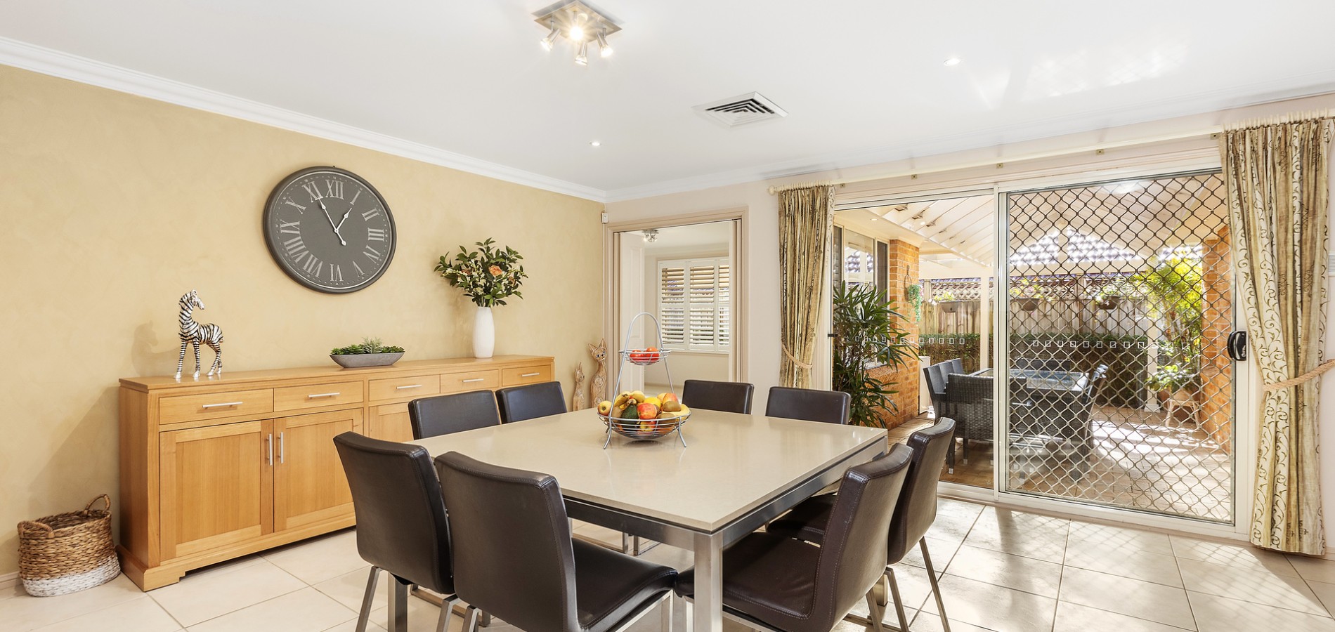 32 Beaumaris Avenue, Castle Hill NSW 2154 - photo 6