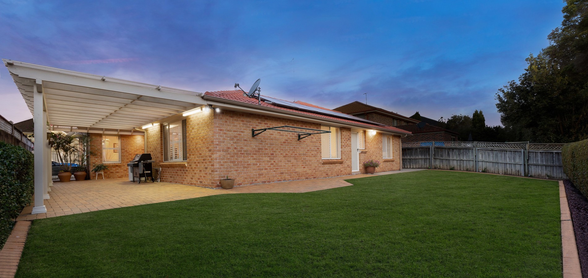 32 Beaumaris Avenue, Castle Hill NSW 2154 - photo 10