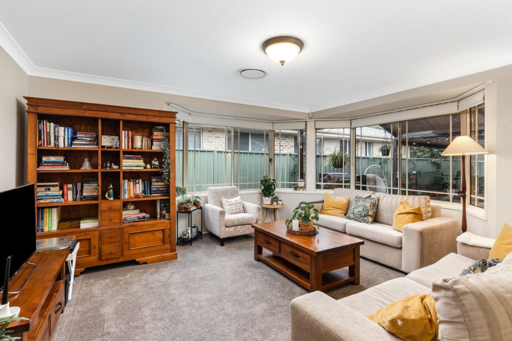 65 Aylward Avenue, Quakers Hill NSW 2763 - photo 4