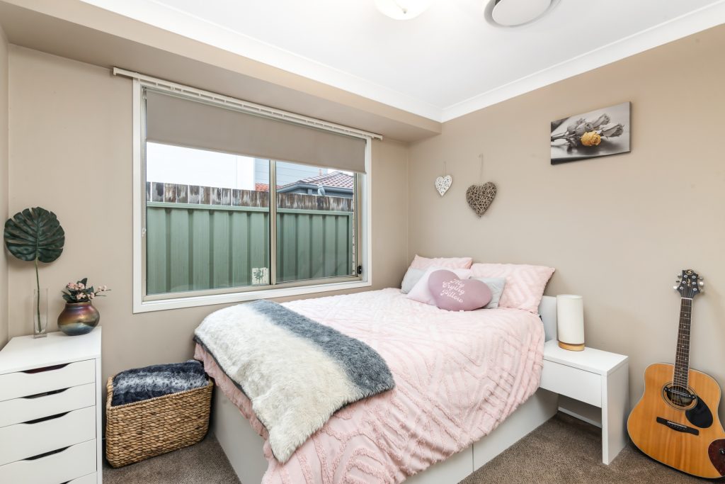 65 Aylward Avenue, Quakers Hill NSW 2763 - photo 5