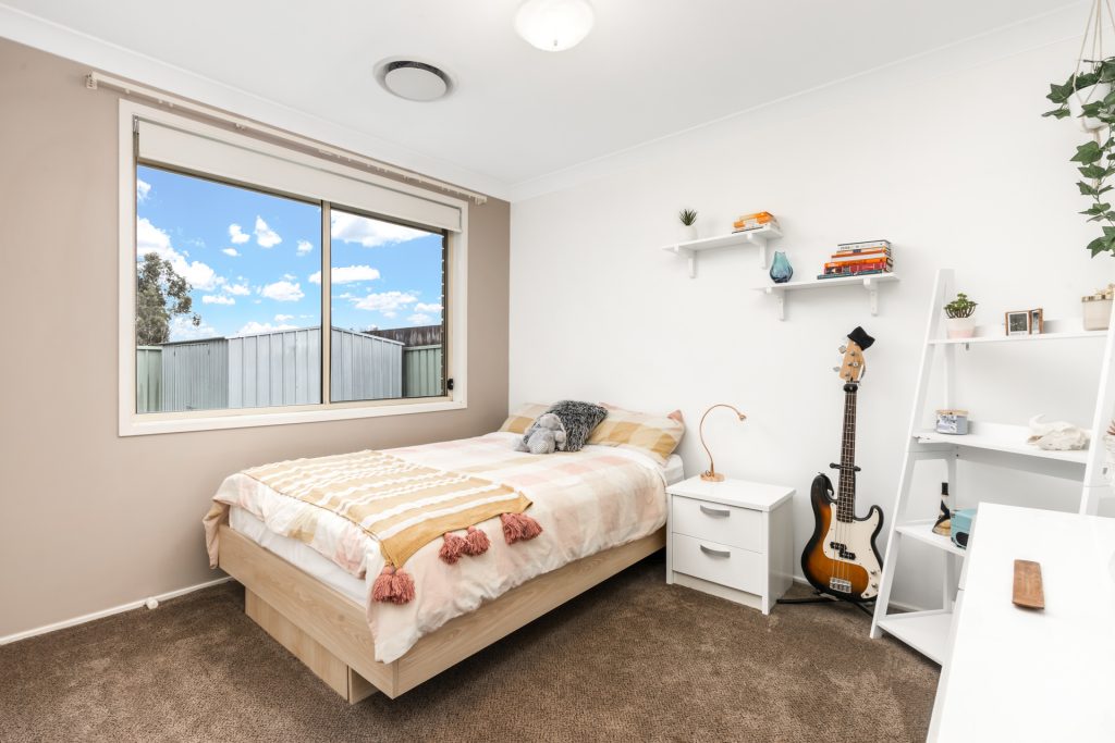 65 Aylward Avenue, Quakers Hill NSW 2763 - photo 9