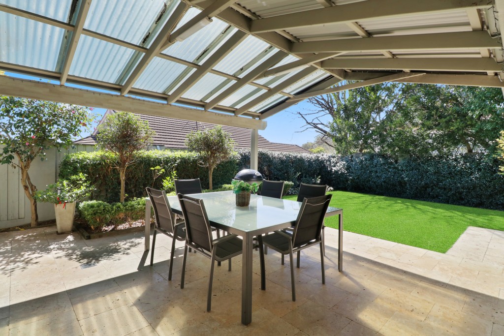8 Ibis Place, Bella Vista NSW 2153 - photo 2
