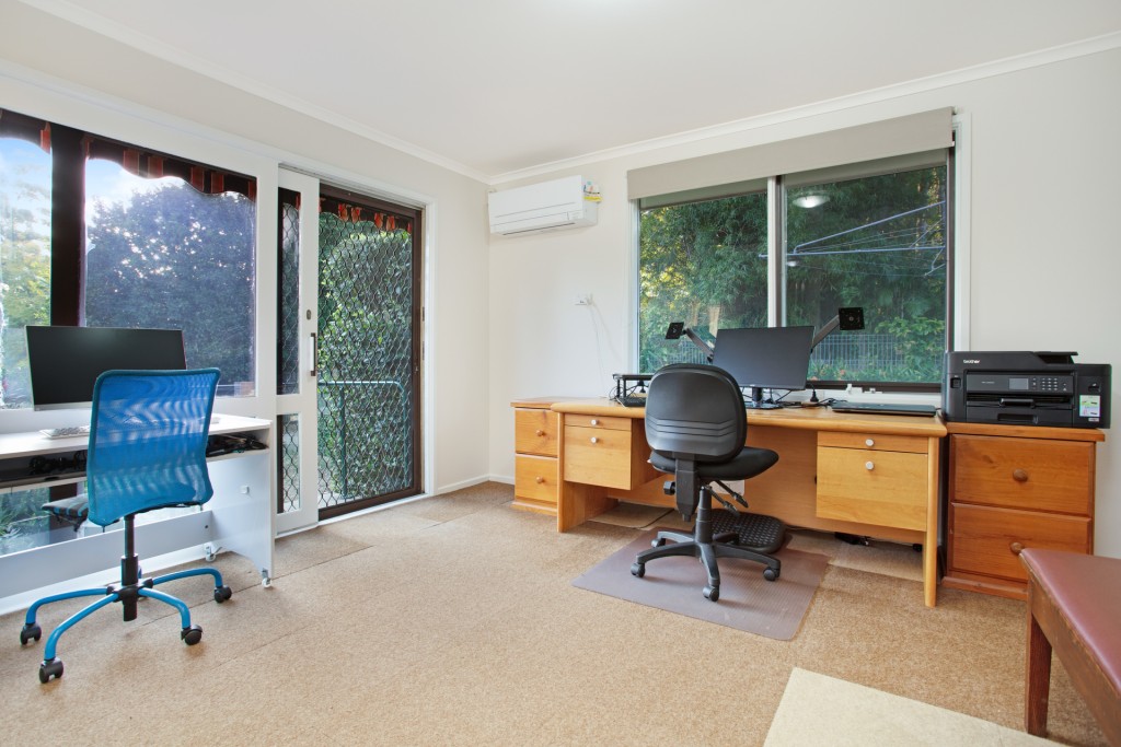24 Mill Drive, North Rocks NSW 2151 - photo 5