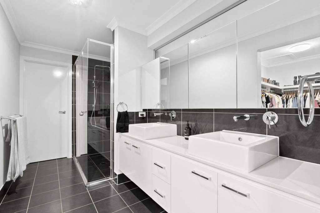 59 Springbrook Boulevard, North Kellyville NSW 2155 - photo 14