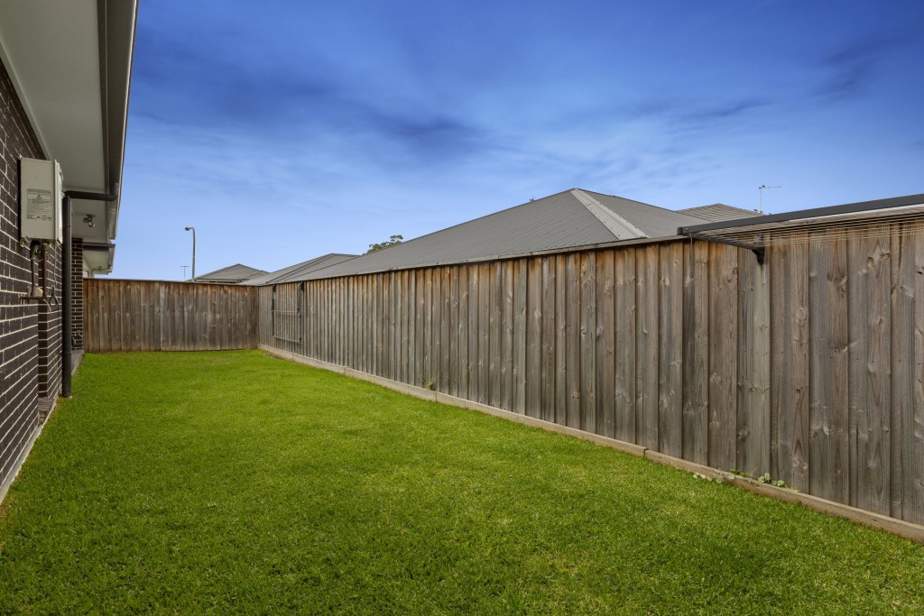 59 Springbrook Boulevard, North Kellyville NSW 2155 - photo 16