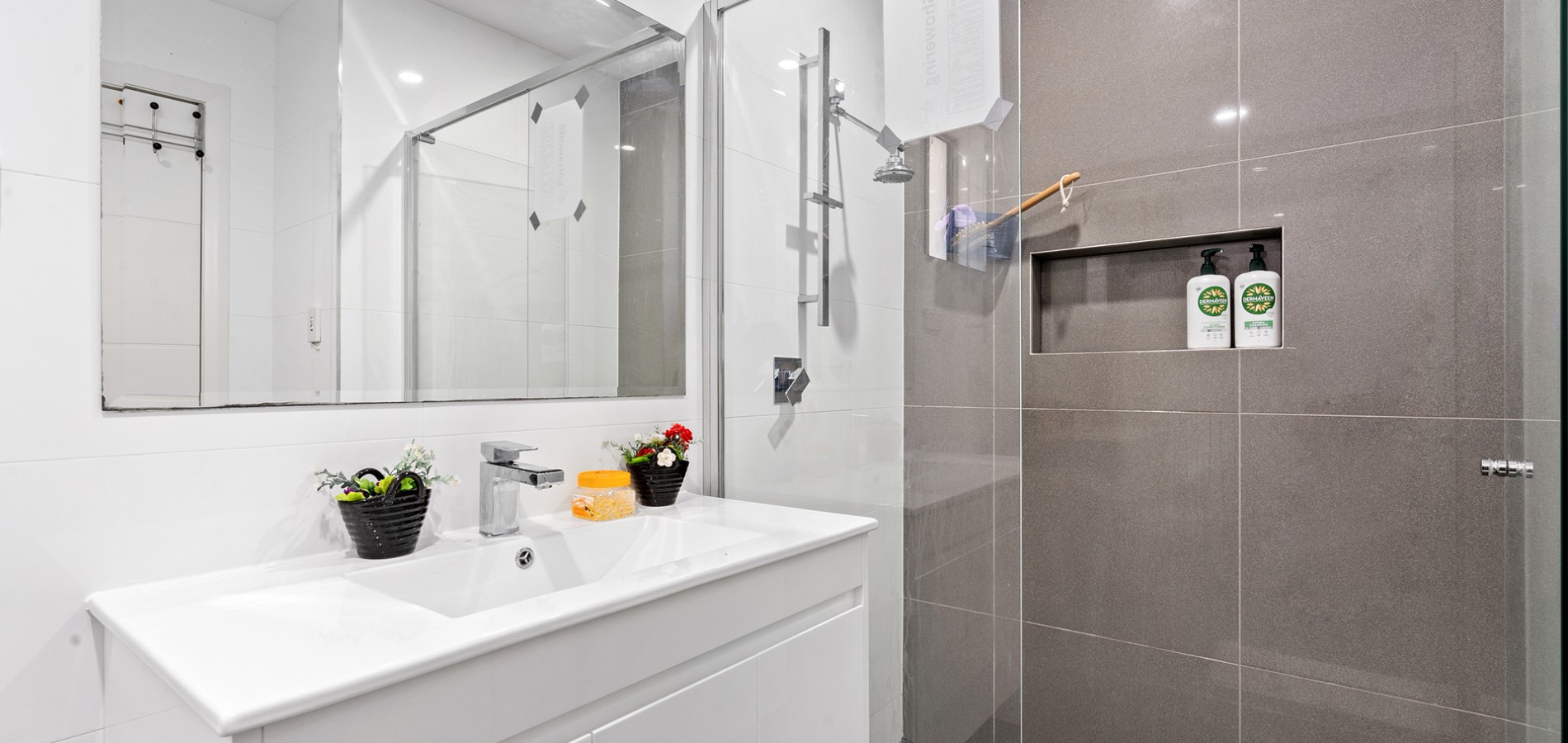 18 Summerfield Avenue, Quakers Hill NSW 2763 - photo 5