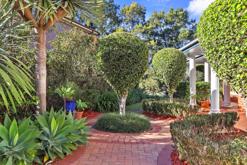 5 Ripley Glade, Bella Vista NSW 2153 - photo 16