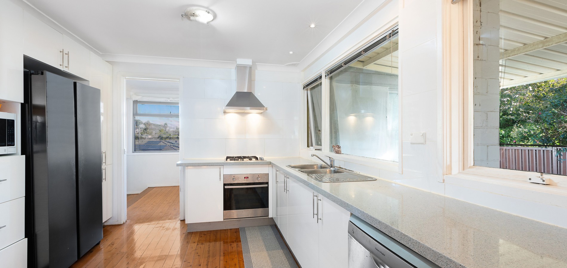 3 Cameron Avenue, Baulkham Hills NSW 2153 - photo 2