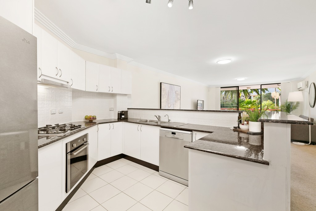 17/1 Hume Avenue, Castle Hill NSW 2154 - photo 5